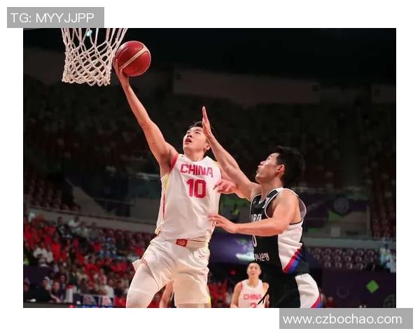 姚明鬼步伐揭秘:如何在篮球场上灵活应对对手的防守策略 姚明鬼步伐揭秘:如何在篮球场上灵活应对对手的防守策略