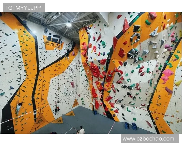 深圳攀岩队在极限运动世界杯中的拼搏历程与荣耀时刻分享